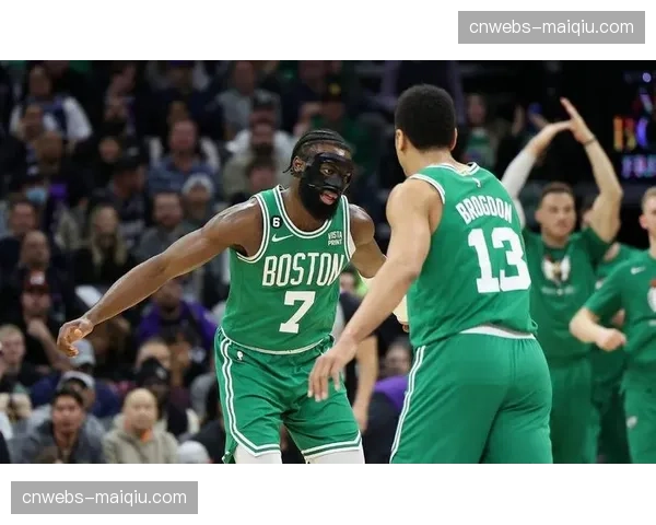 季后赛G2：凯尔特人再胜热火，塔图姆布朗合取62分